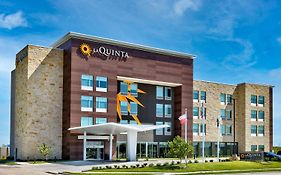 La Quinta Inn & Suites By Wyndham Terrell